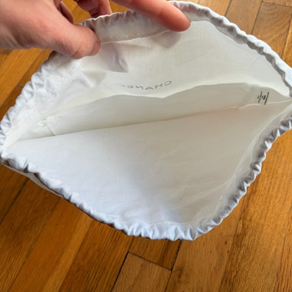 Chanel dust bag - Picture 3 of 6